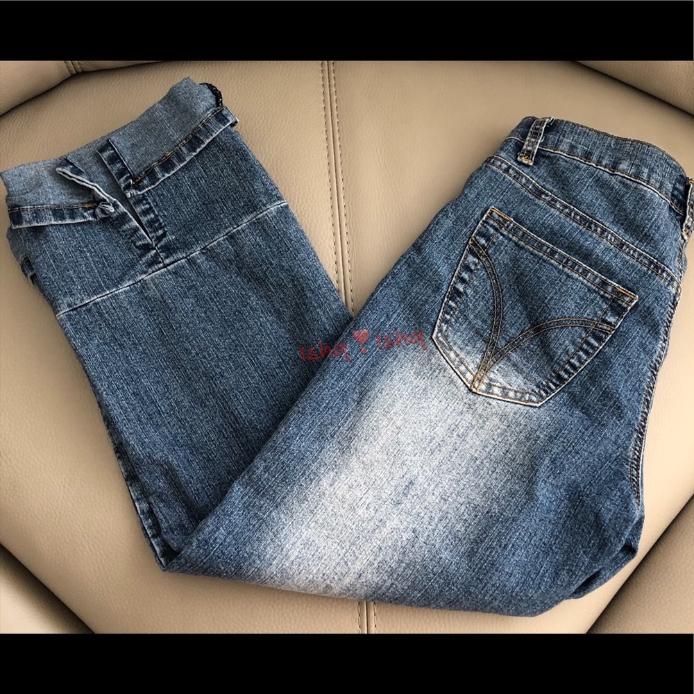 London Blue Jeans Stretch Distressed Denim Capris